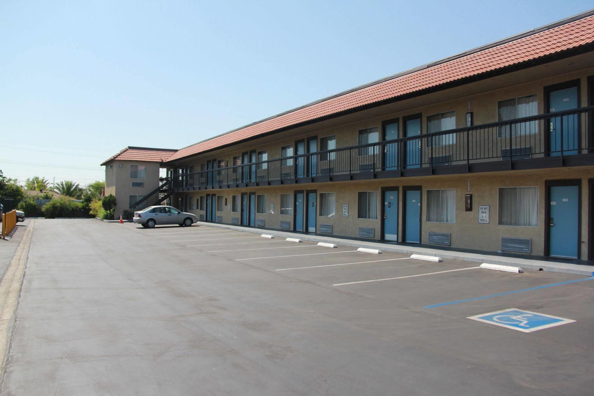 אנהיים Motel Moonlight מראה חיצוני תמונה